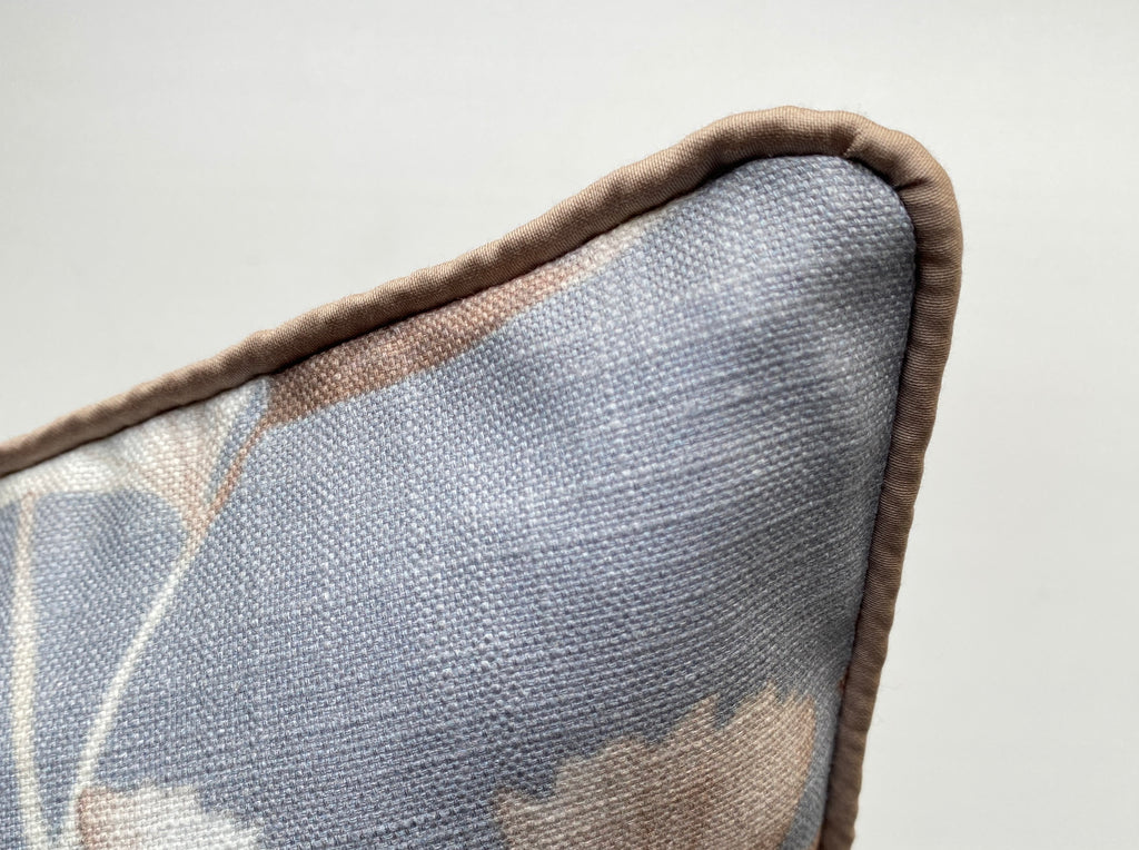 Polštář Eucalyptus Blueberry s paspulí