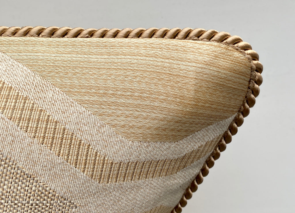 Polštář Golden Gate s paspulí