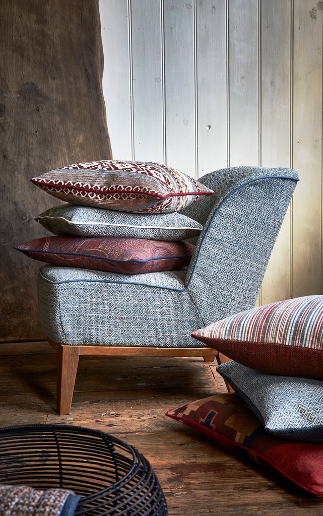 Polštář Mavila Tribal s paspulí