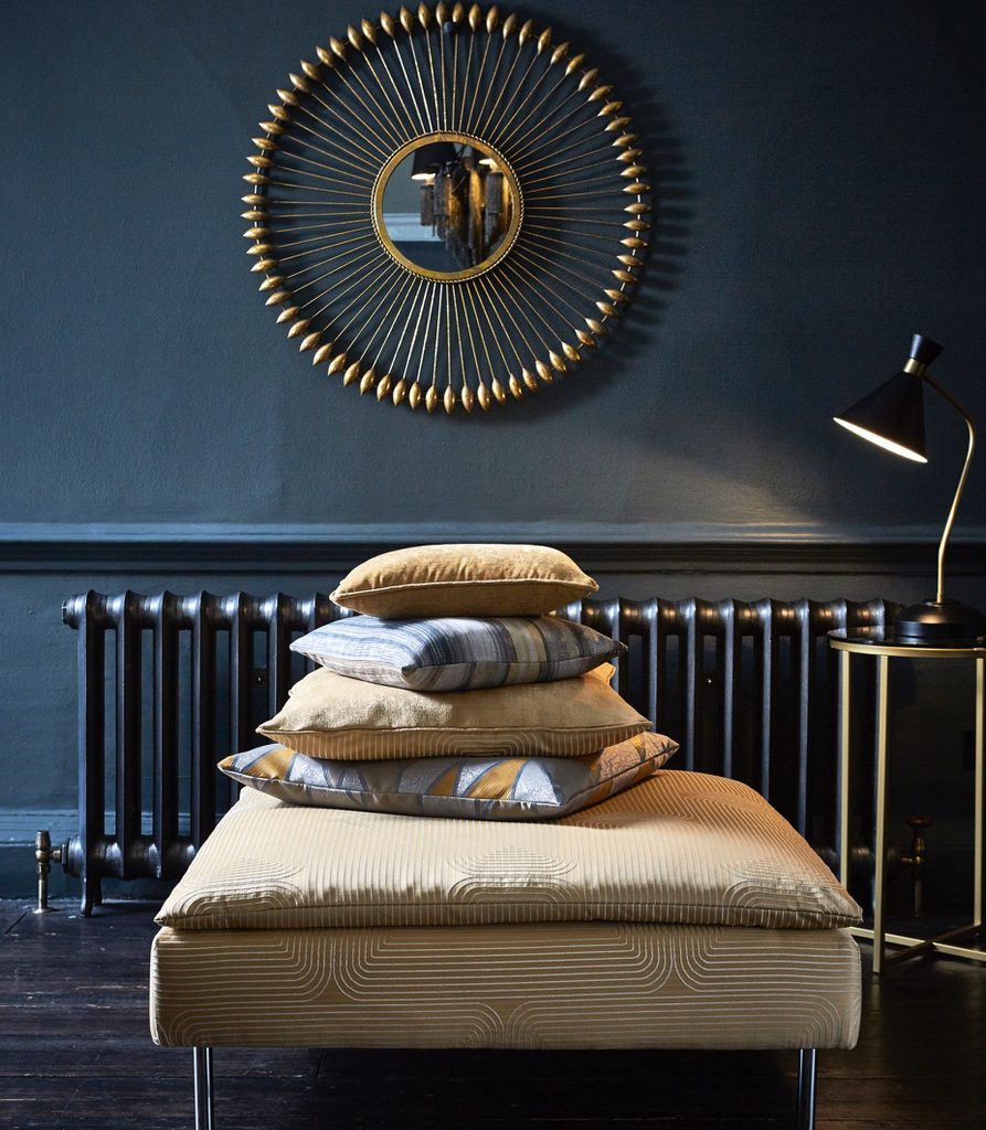 Polštář Generation Feather s paspulí